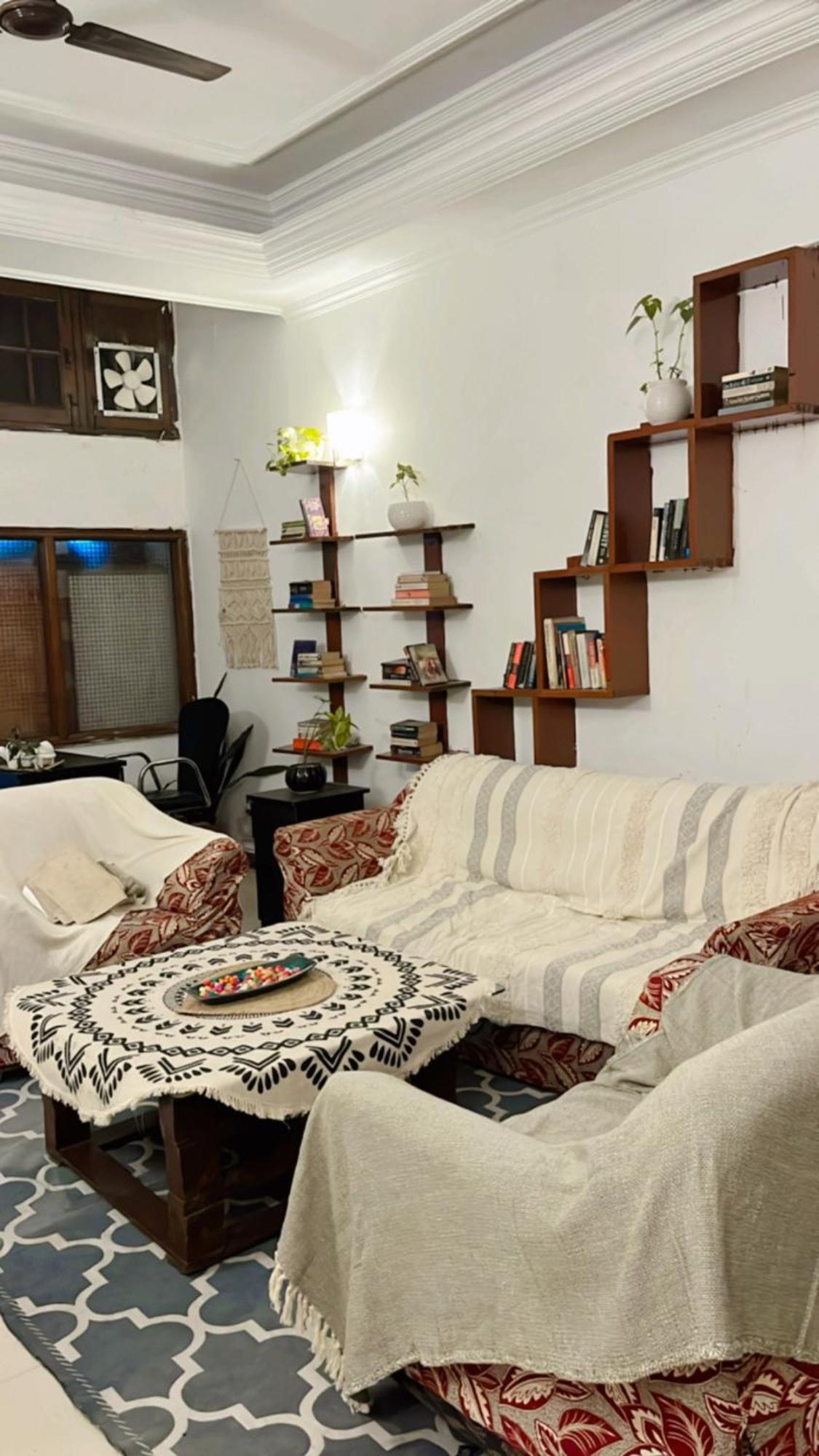 Atharva'S Homestay By Goaround Homes - Nehru Enclave Metro, South Delhi Nova Deli Exterior foto