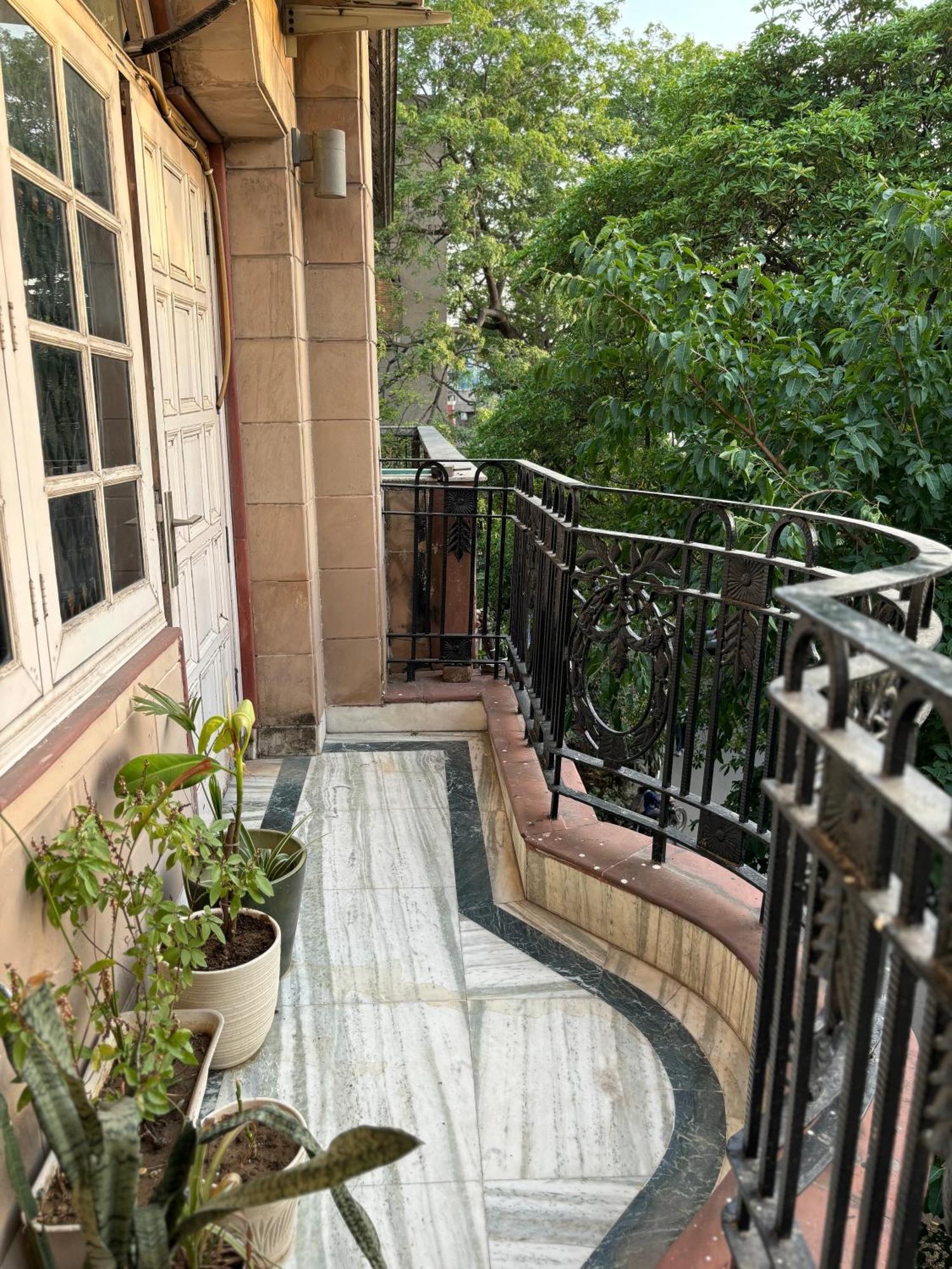 Atharva'S Homestay By Goaround Homes - Nehru Enclave Metro, South Delhi Nova Deli Exterior foto